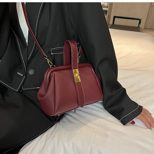 Fashionable Stylish Shoulder Bag