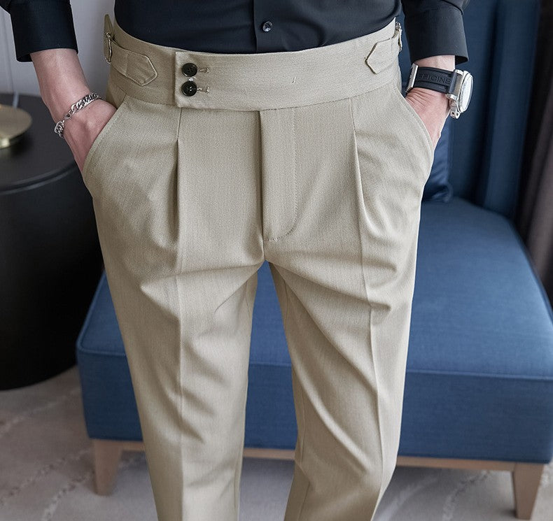 Spodnie garniturowe o dopasowanym kroju i długości do kostki