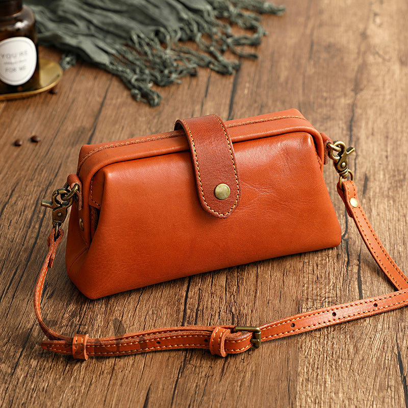 Clementine Leather Purse