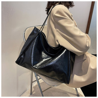 Vintage Large Capacity Leather Tote Bag