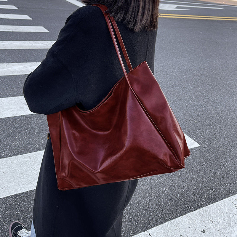 Large Capacity Soft Leather Shoulder Bag