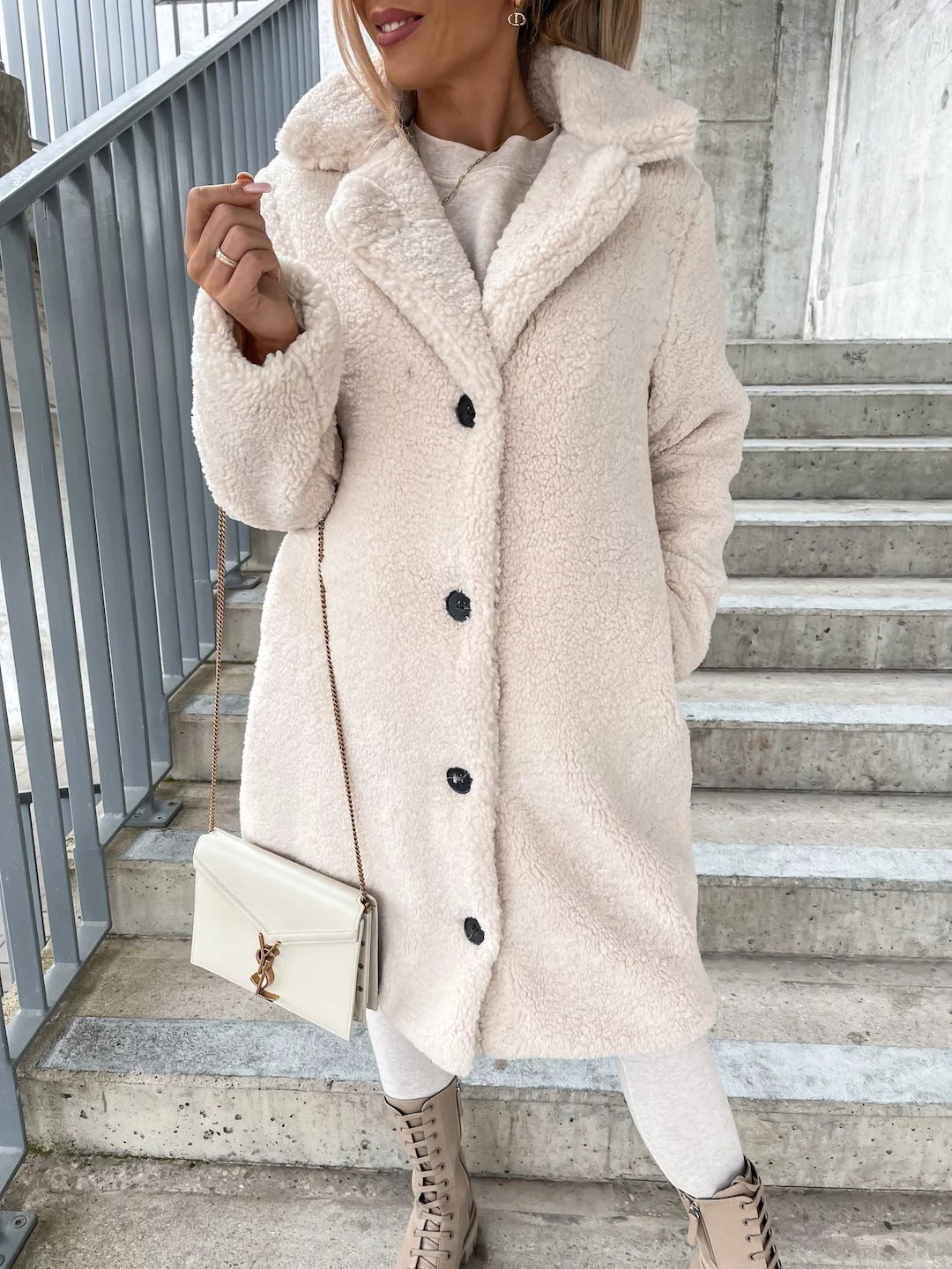 Oversized Lapel Lamb Wool Winter Coat