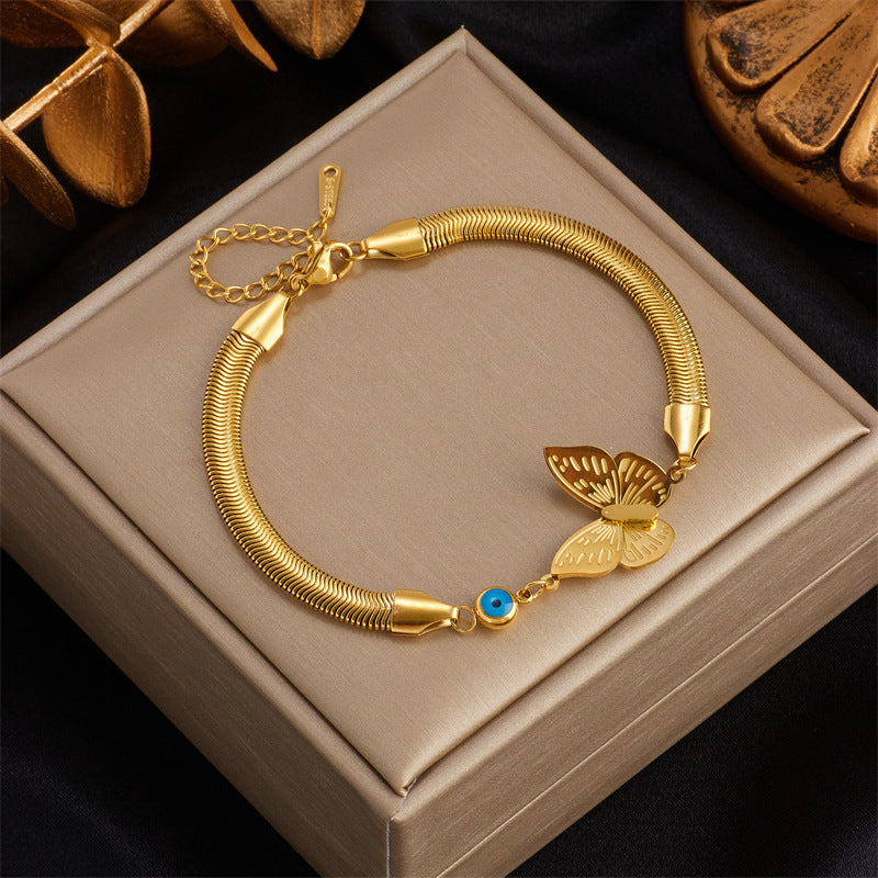 Layered Turquoise Pendant Bracelet