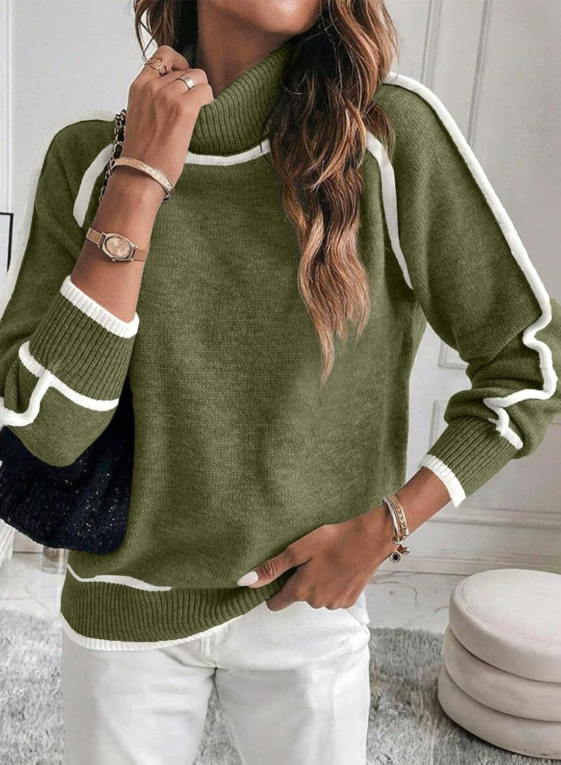 Casual High-Neck Knit Top with Contrast Edging