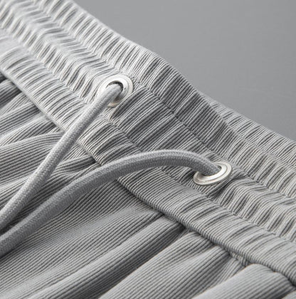 Moda Elite | Sportowe spodnie dresowe z haftem