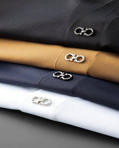 Jedwabisty lodowy jedwabny garnitur