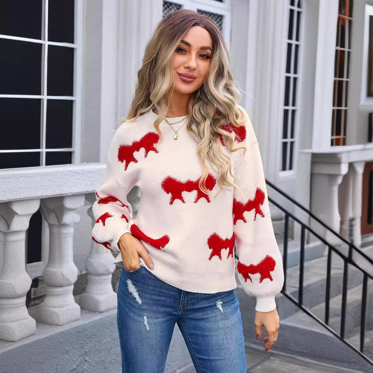 Round-Neck Bow Pattern Knit Sweater