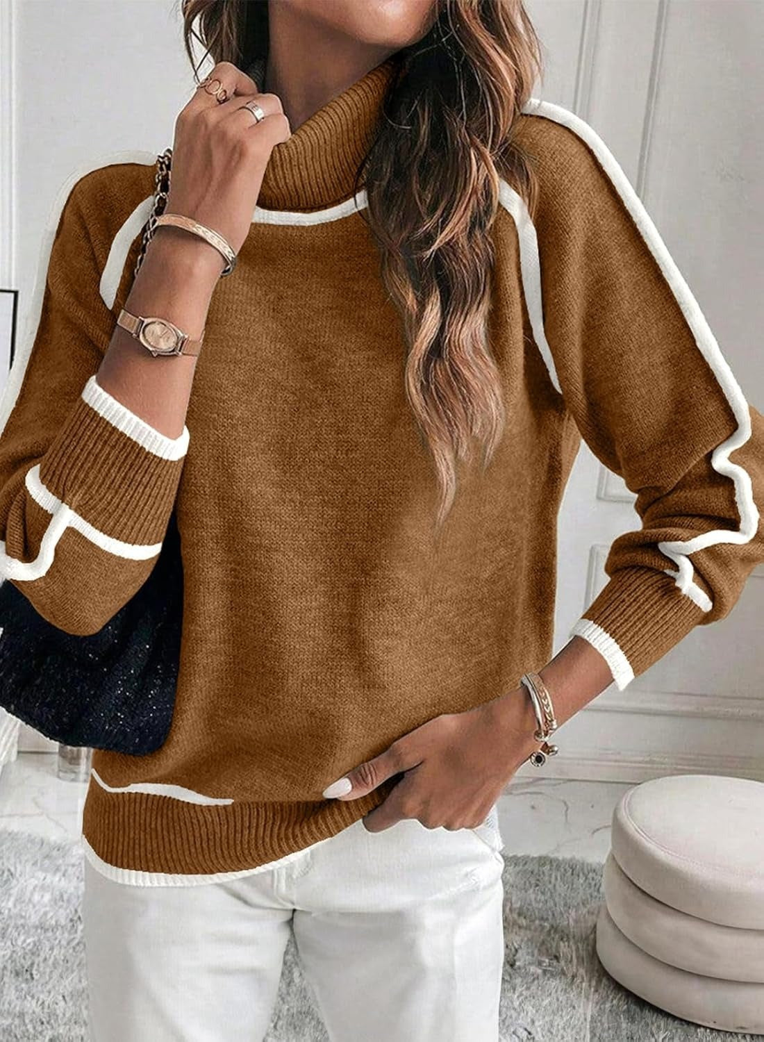 Casual High-Neck Knit Top with Contrast Edging