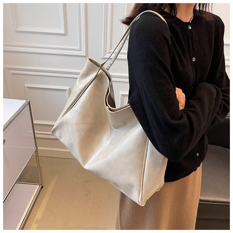 Vintage Large Capacity Leather Tote Bag