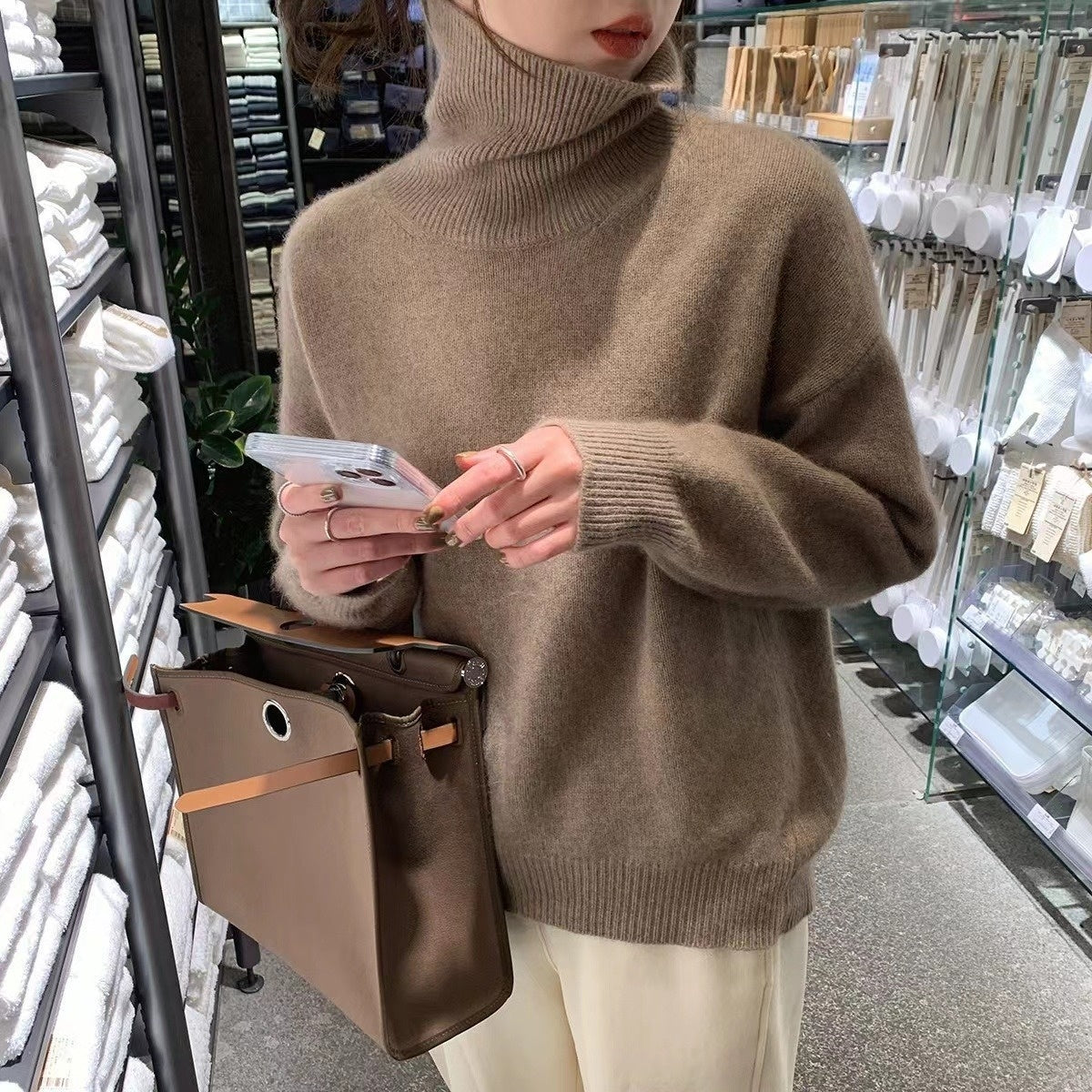 Thick Turtleneck Cashmere Sweater