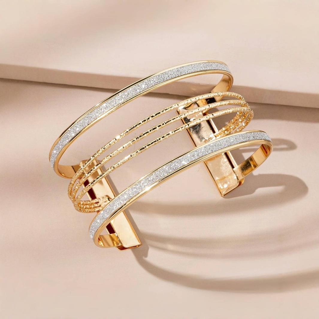 Hollow Geometric Frosted Cuff