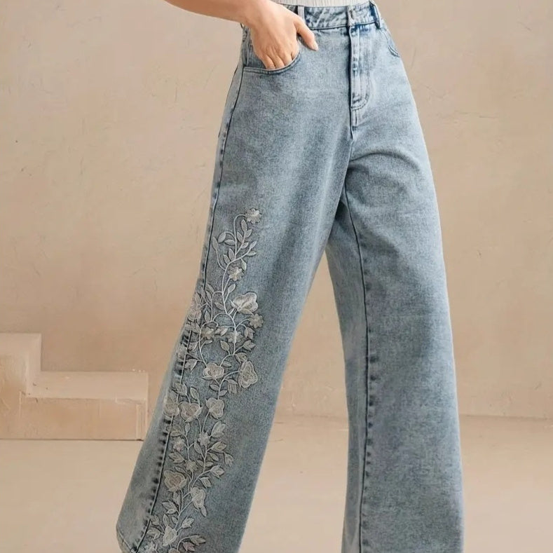 Plus Size Embroidered Stretch Jeans