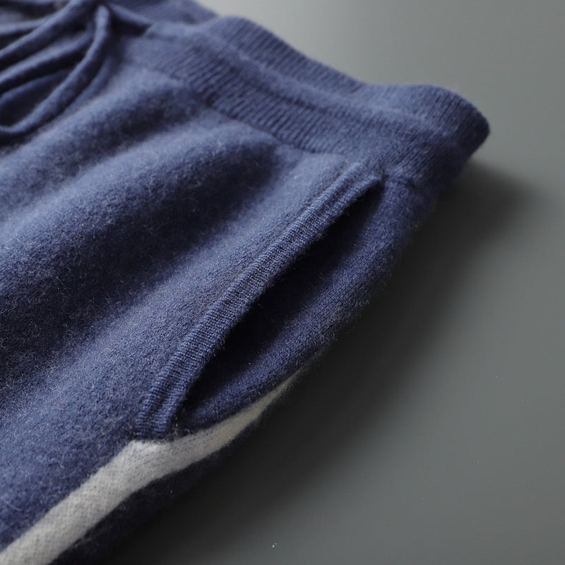 Przytulny komplet z kapturem